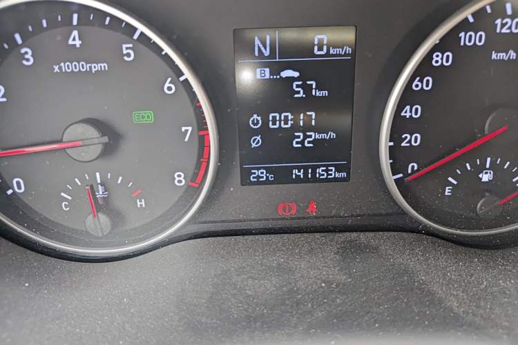 Used Hyundai Celesta 2018 1.6L Automatic GL Enjoyment Version China V Standard Odometer Close Up