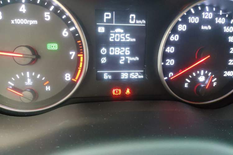 Used Hyundai Celesta 2018 1.6L Automatic GL Enjoyment Version China V Standard Odometer Close Up