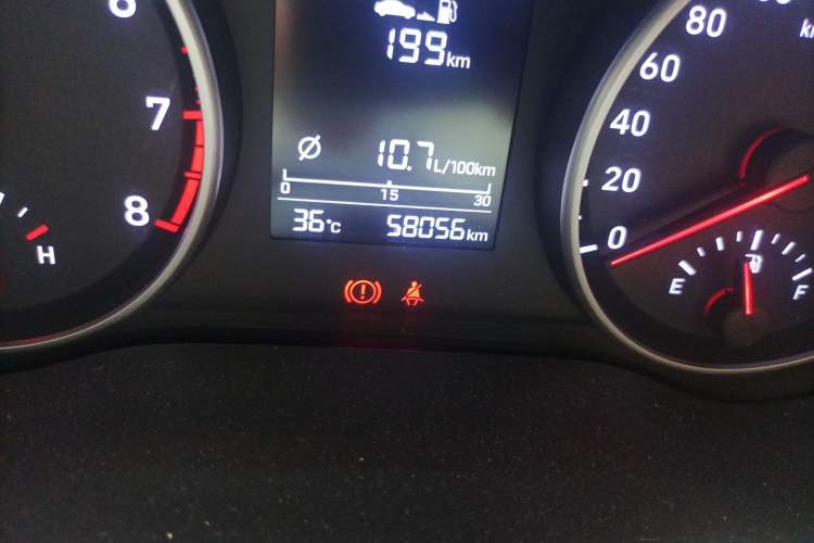 Used Hyundai Celesta 2018 1.6L Automatic GL Enjoyment Version China V Standard Odometer Close Up