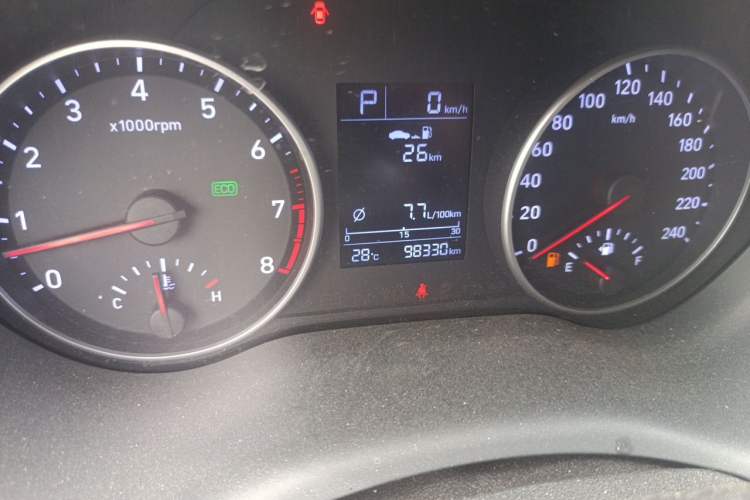 Used Hyundai Celesta 2018 1.6L Automatic GL Enjoyment Edition China VI compliant Odometer Close Up