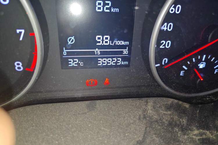 Used Hyundai Celesta 2018 1.6L Automatic GL Enjoyment Edition China VI compliant Odometer Close Up