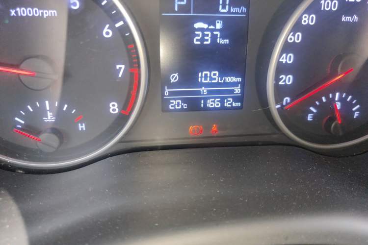 Used Hyundai Celesta 2018 1.6L Automatic GL Enjoyment Version China V Standard Odometer Close Up
