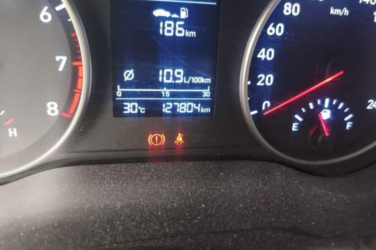 Used Hyundai Celesta 2018 1.6L Automatic GL Enjoyment Edition China VI compliant Odometer Close Up
