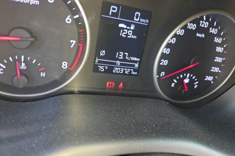 Used Hyundai Celesta 2018 1.6L Automatic GL Enjoyment Edition China VI compliant Odometer Close Up
