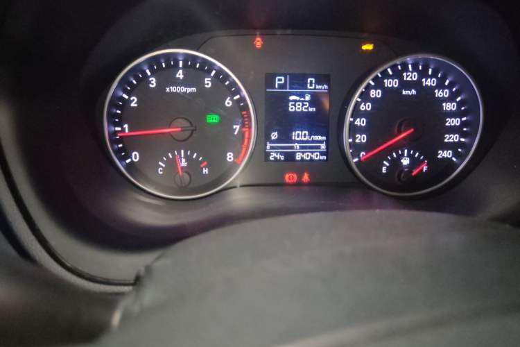 Used Hyundai Celesta 2018 1.6L Automatic GL Enjoyment Version China V Standard Odometer Close Up