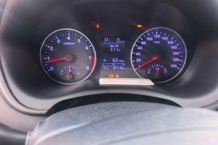 Used Hyundai Celesta 2018 1.6L Automatic GL Enjoyment Edition China VI compliant Odometer Close Up