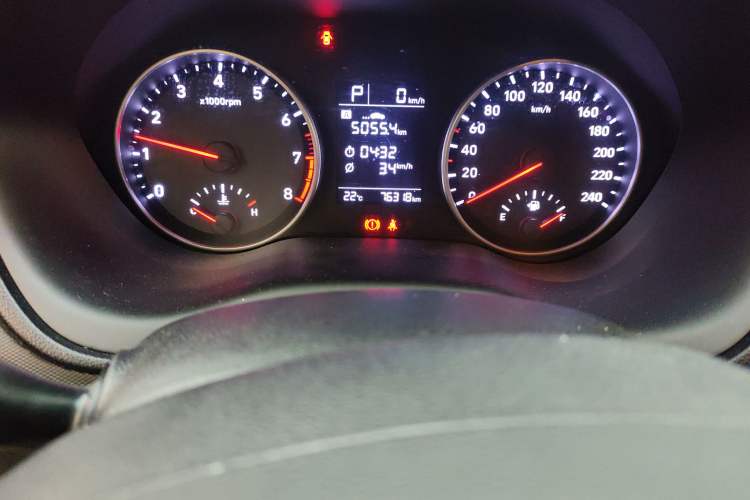 Used Hyundai Celesta 2018 1.6L Automatic GL Enjoyment Edition China VI compliant Odometer Close Up