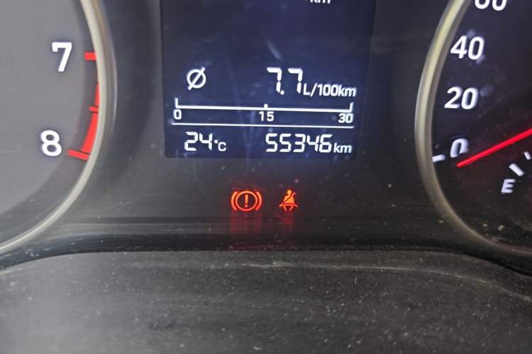 Used Hyundai Celesta 2018 1.6L Automatic GL Enjoyment Edition China VI compliant Odometer Close Up