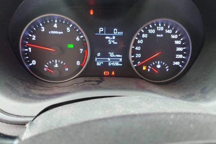 Used Hyundai Celesta 2018 1.6L Automatic GL Enjoyment Version China V Standard Odometer Close Up