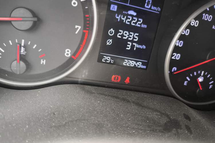 Used Hyundai Celesta 2018 1.6L Automatic GL Enjoyment Edition China VI compliant Odometer Close Up