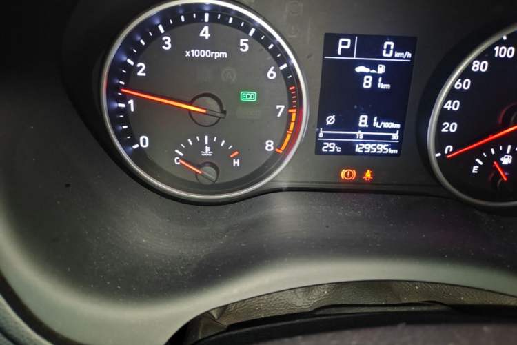 Used Hyundai Celesta 2018 1.6L Automatic GL Enjoyment Edition China VI compliant Odometer Close Up