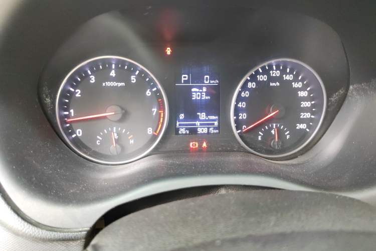 Used Hyundai Celesta 2018 1.6L Automatic GL Enjoyment Version China V Standard Odometer Close Up
