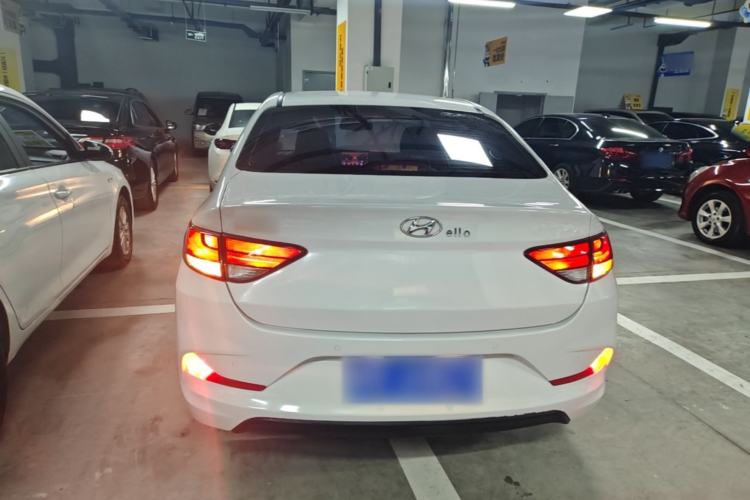 Used Hyundai Celesta 2018 1.6L Automatic GL Enjoyment Edition China VI compliant Rear