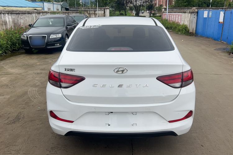Used Hyundai Celesta 2018 1.6L Automatic GL Enjoyment Version China V Standard Rear