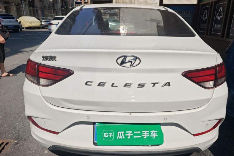 Used Hyundai Celesta 2018 1.6L Automatic GL Enjoyment Version China V Standard Rear