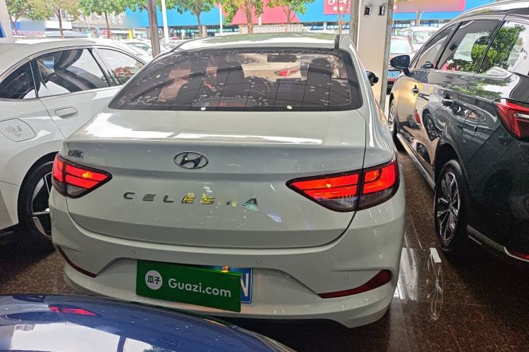 Used Hyundai Celesta 2018 1.6L Automatic GL Enjoyment Version China V Standard Rear