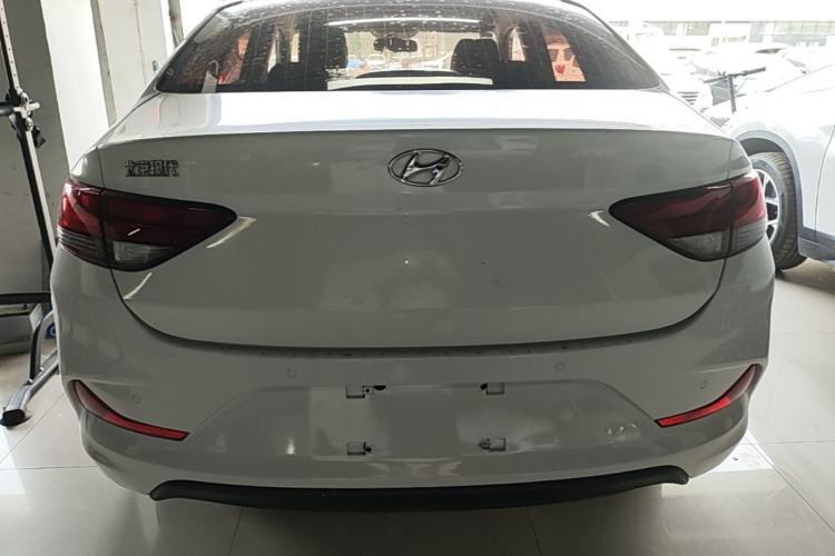 Used Hyundai Celesta 2018 1.6L Automatic GL Enjoyment Edition China VI compliant Rear
