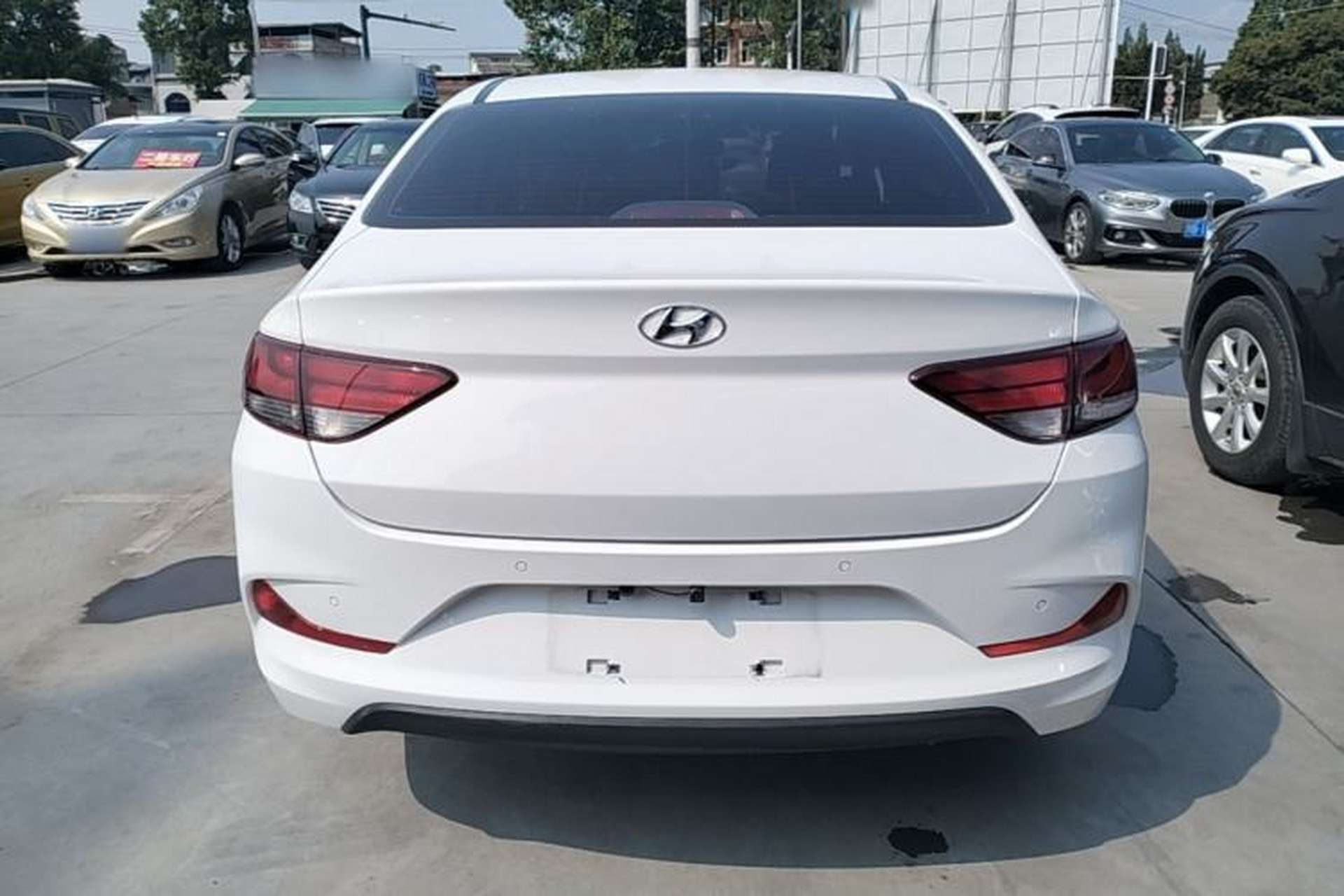 Used Hyundai Celesta 2018 1.6L Automatic GL Enjoyment Edition China VI compliant Rear