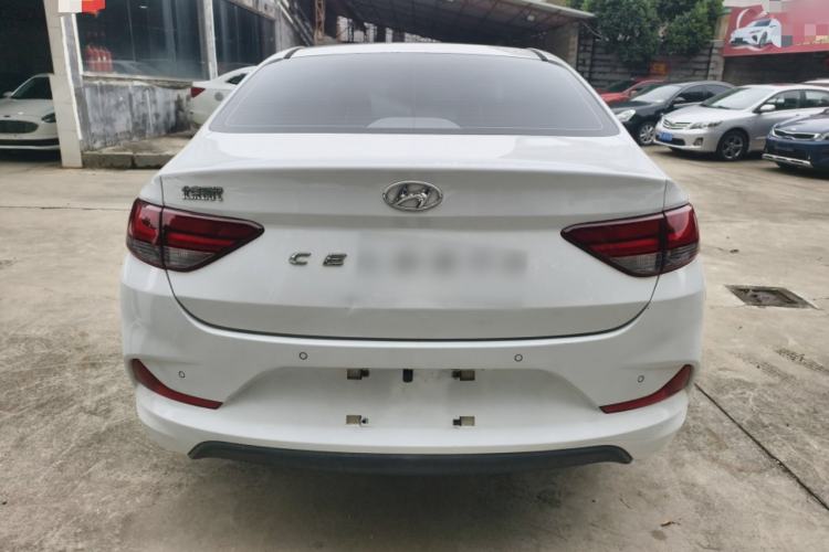 Used Hyundai Celesta 2018 1.6L Automatic GL Enjoyment Edition China VI compliant Rear