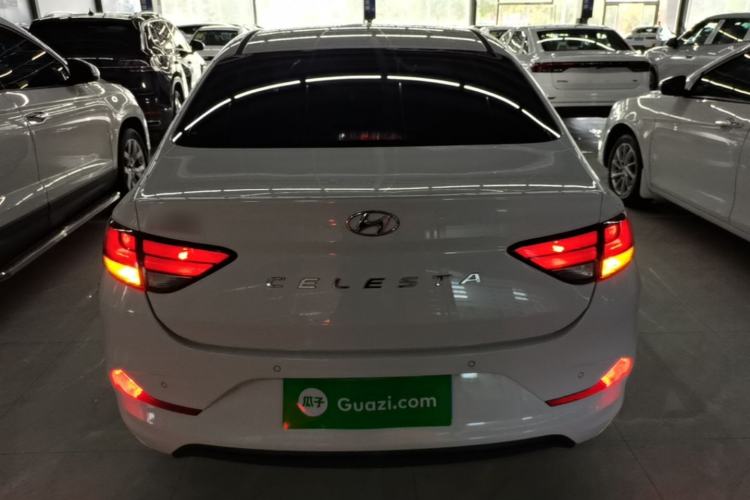 Used Hyundai Celesta 2018 1.6L Automatic GL Enjoyment Edition China VI compliant Rear
