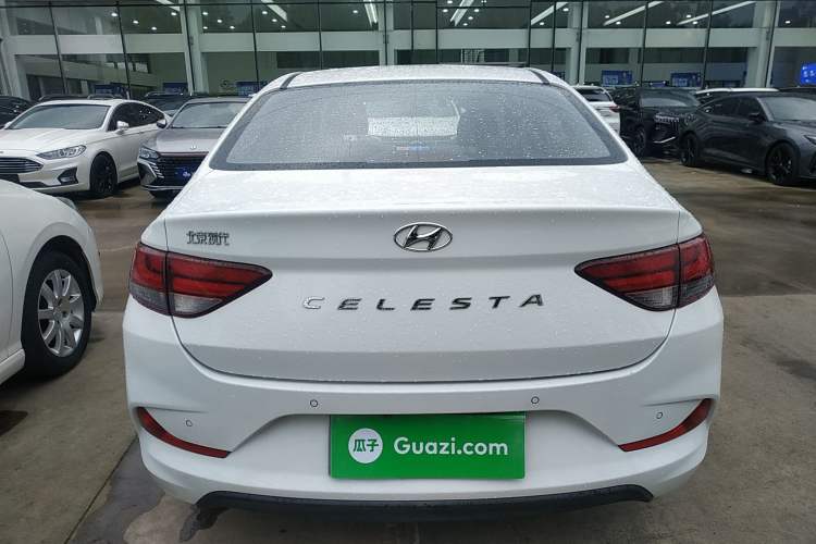 Used Hyundai Celesta 2018 1.6L Automatic GL Enjoyment Edition China VI compliant Rear