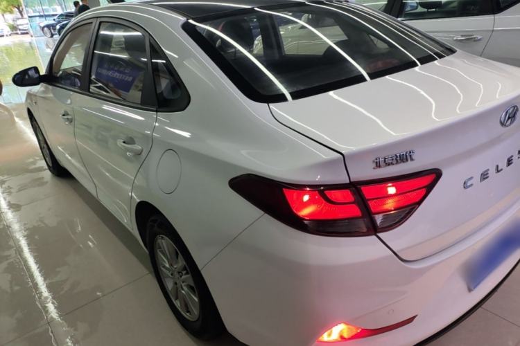 Used Hyundai Celesta 2018 1.6L Automatic GL Enjoyment Edition China VI compliant Rear Left 45 Deg