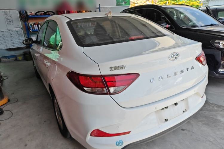 Used Hyundai Celesta 2018 1.6L Automatic GL Enjoyment Edition China VI compliant Rear Left 45 Deg