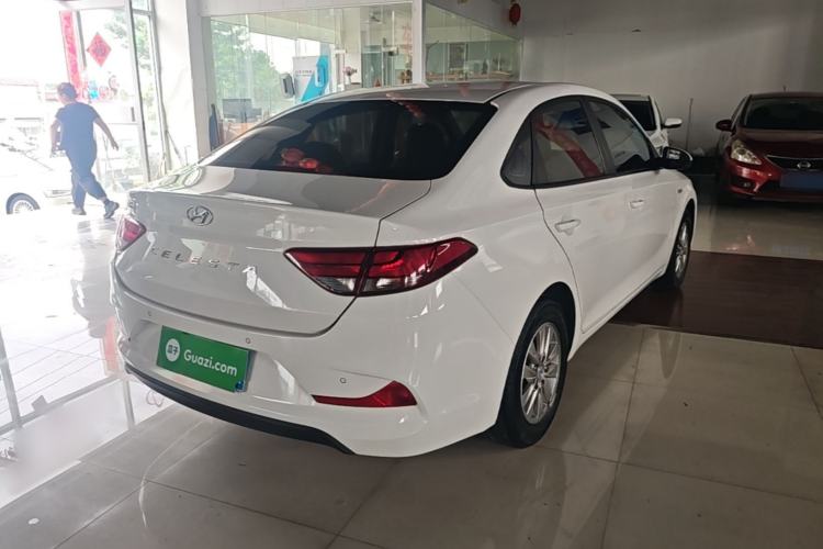 Used Hyundai Celesta 2018 1.6L Automatic GL Enjoyment Edition China VI compliant Rear Right 45 Deg