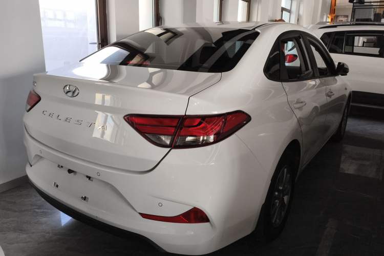 Used Hyundai Celesta 2018 1.6L Automatic GL Enjoyment Version China V Standard Rear Right 45 Deg
