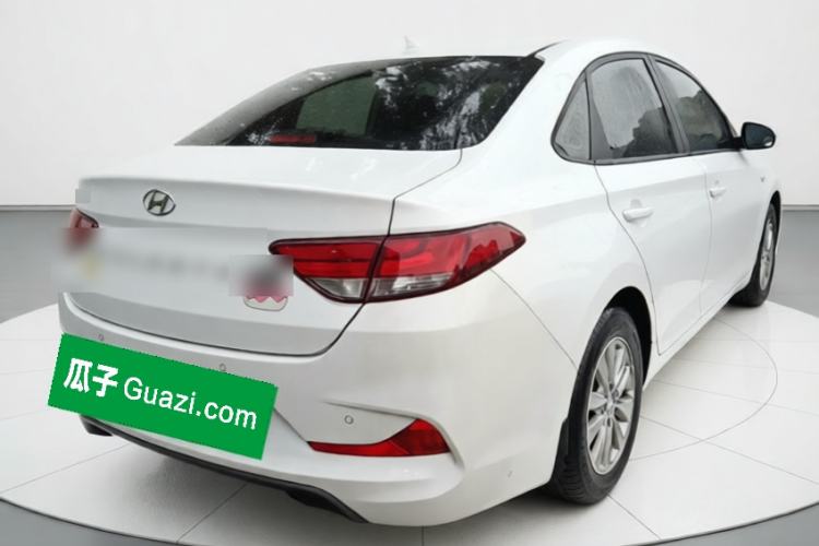Used Hyundai Celesta 2018 1.6L Automatic GL Enjoyment Edition China VI compliant Rear Right 45 Deg