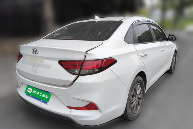 Used Hyundai Celesta 2018 1.6L Automatic GL Enjoyment Edition China VI compliant Rear Right 45 Deg