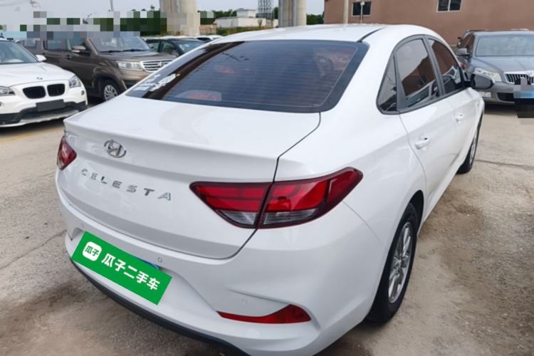 Used Hyundai Celesta 2018 1.6L Automatic GL Enjoyment Edition China VI compliant Rear Right 45 Deg