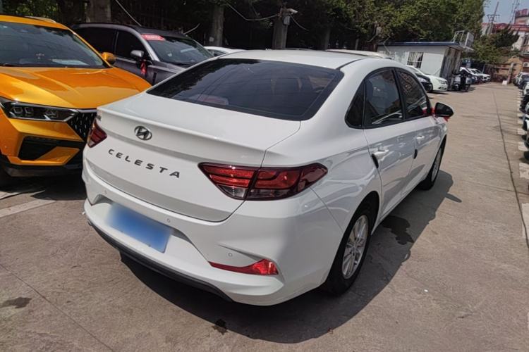 Used Hyundai Celesta 2018 1.6L Automatic GL Enjoyment Edition China VI compliant Rear Right 45 Deg