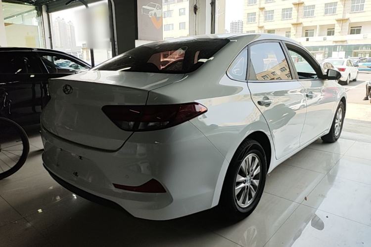 Used Hyundai Celesta 2018 1.6L Automatic GL Enjoyment Edition China VI compliant Rear Right 45 Deg