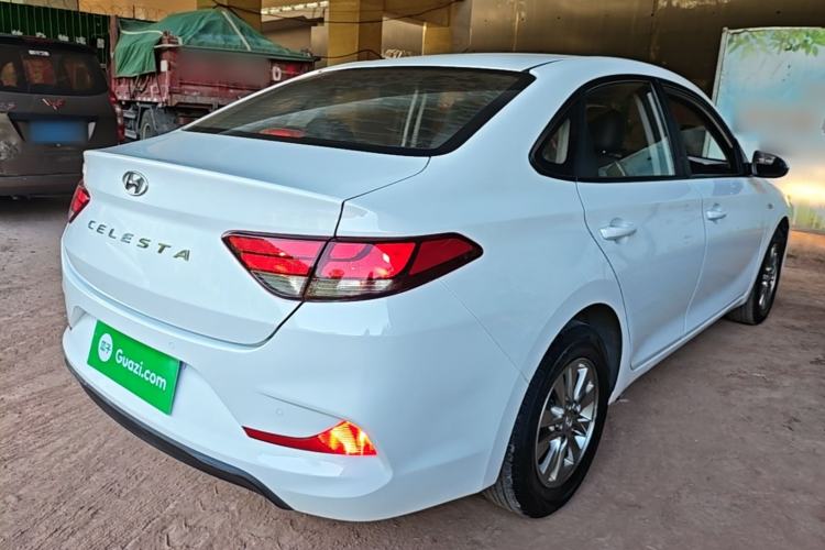 Used Hyundai Celesta 2018 1.6L Automatic GL Enjoyment Edition China VI compliant Rear Right 45 Deg