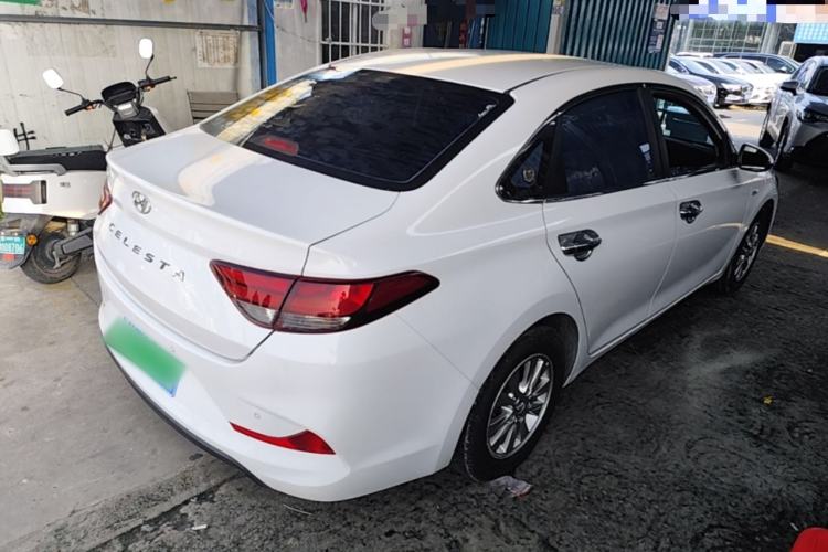 Used Hyundai Celesta 2018 1.6L Automatic GL Enjoyment Edition China VI compliant Rear Right 45 Deg