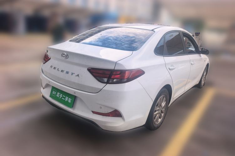 Used Hyundai Celesta 2018 1.6L Automatic GL Enjoyment Edition China VI compliant Rear Right 45 Deg