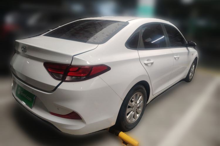 Used Hyundai Celesta 2018 1.6L Automatic GL Enjoyment Edition China VI compliant Rear Right 45 Deg