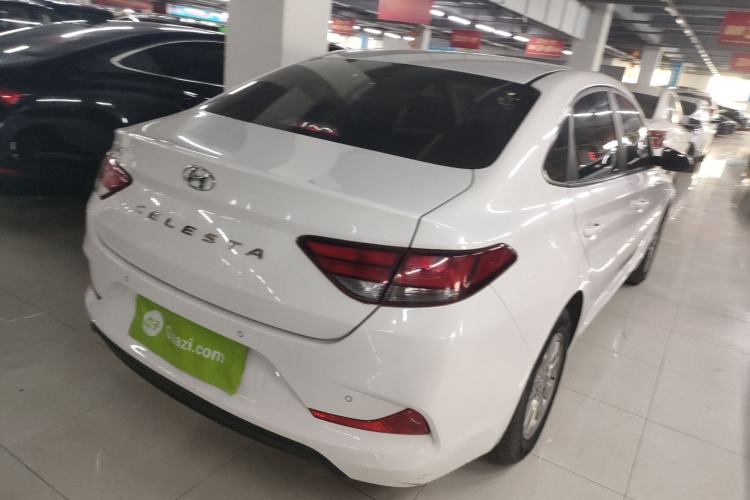 Used Hyundai Celesta 2018 1.6L Automatic GL Enjoyment Edition China VI compliant Rear Right 45 Deg