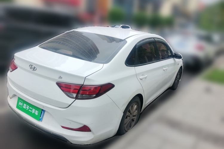 Used Hyundai Celesta 2018 1.6L Automatic GL Enjoyment Edition China VI compliant Rear Right 45 Deg