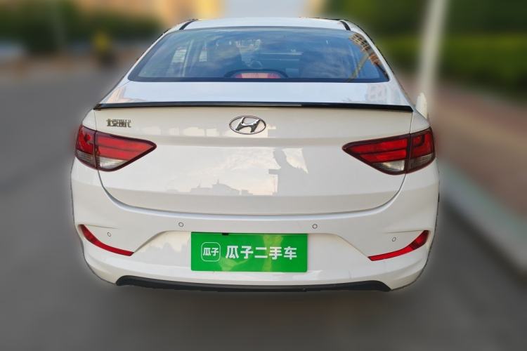Used Hyundai Celesta 2018 1.6L Automatic GL Enjoyment Version China V Standard Rear