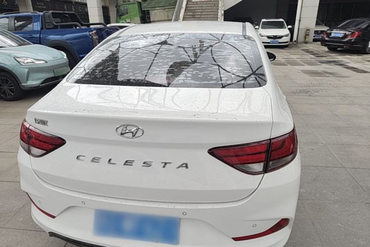 Used Hyundai Celesta 2018 1.6L Automatic GL Enjoyment Edition China VI compliant Rear