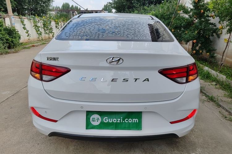 Used Hyundai Celesta 2018 1.6L Automatic GL Enjoyment Edition China VI compliant Rear