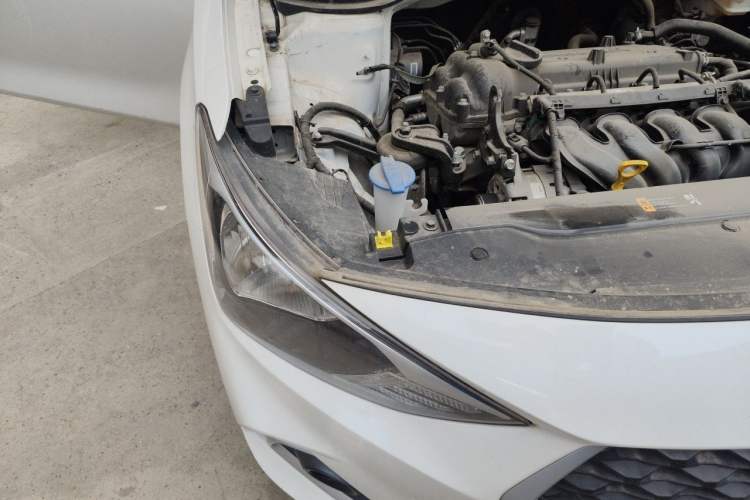 Used Hyundai Celesta 2018 1.6L Automatic GL Enjoyment Edition China VI compliant Right Front Headlight