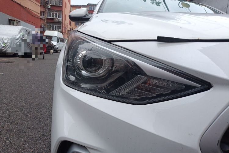 Used Hyundai Celesta 2018 1.6L Automatic GL Enjoyment Version China V Standard Right Front Headlight