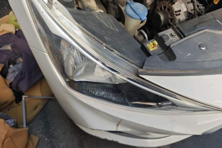Used Hyundai Celesta 2018 1.6L Automatic GL Enjoyment Version China V Standard Right Front Headlight