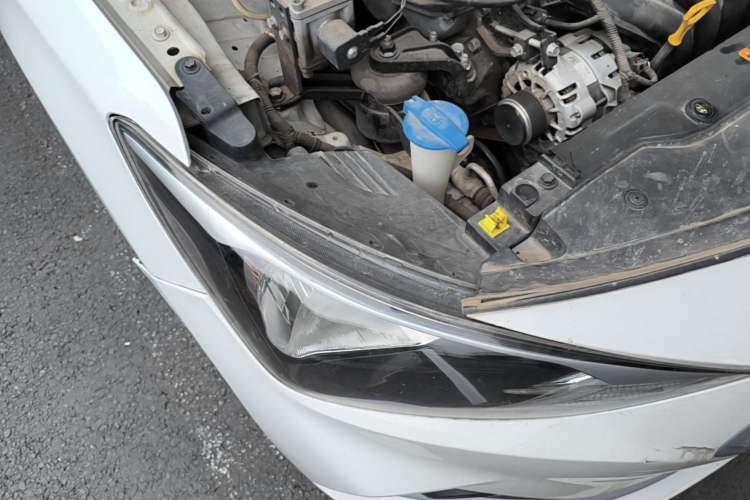 Used Hyundai Celesta 2018 1.6L Automatic GL Enjoyment Edition China VI compliant Right Front Headlight