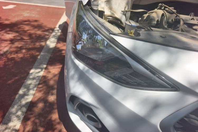 Used Hyundai Celesta 2018 1.6L Automatic Enjoyment Version GLS China V Emission Standard Right Front Headlight