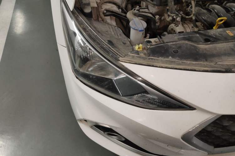 Used Hyundai Celesta 2018 1.6L Automatic GL Enjoyment Version China V Standard Right Front Headlight