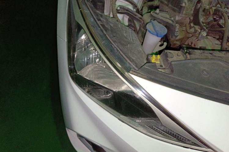 Used Hyundai Celesta 2018 1.6L Automatic GL Enjoyment Version China V Standard Right Front Headlight